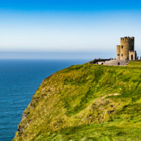 Ireland:,O'brien's,Tower,,Marks,The,Highest,Point,Of,The,Cliffs Working holiday in Ireland