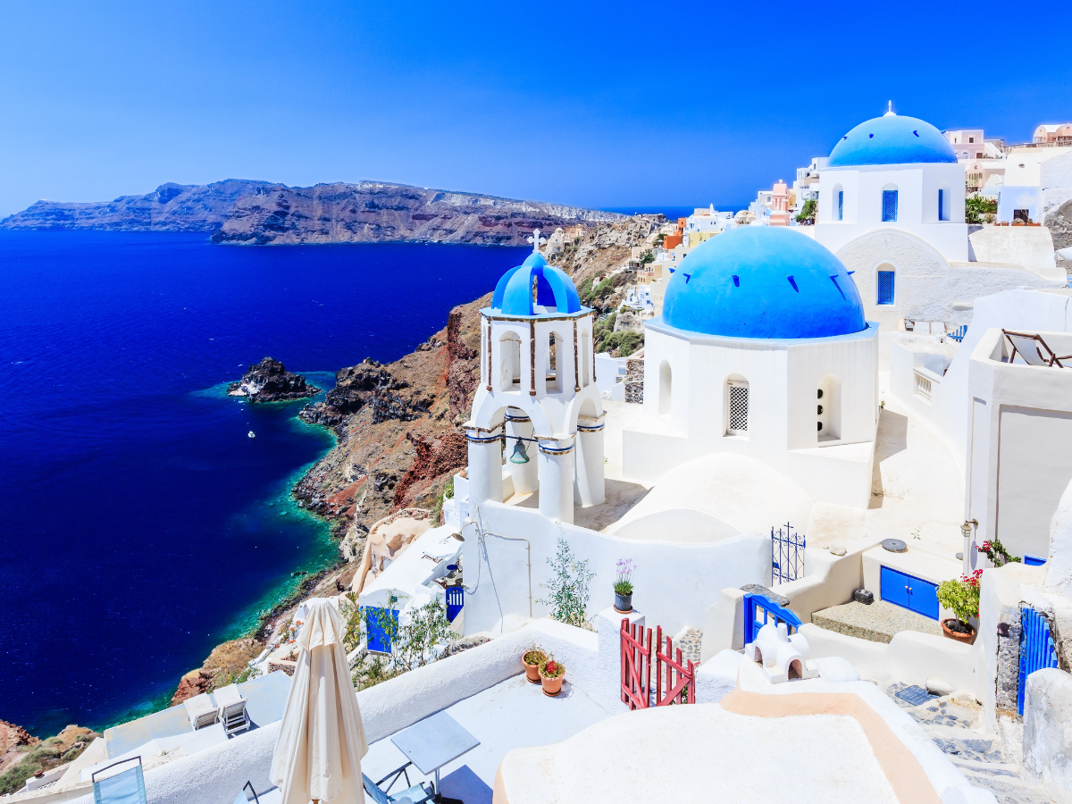 Discovering the Best Time to Visit Greece