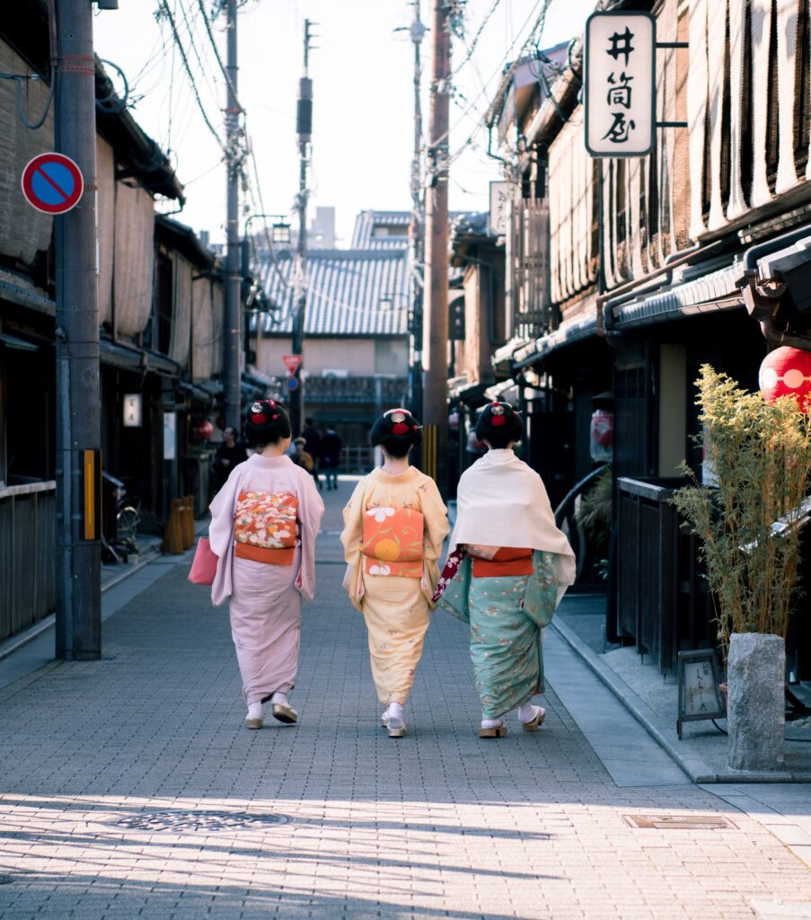10 things you need to know before you work and live in Japan
